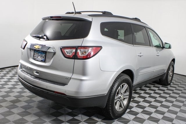 Used 2017 Chevrolet Traverse 2LT with VIN 1GNKVHKD1HJ273714 for sale in Brooklyn Park, Minnesota