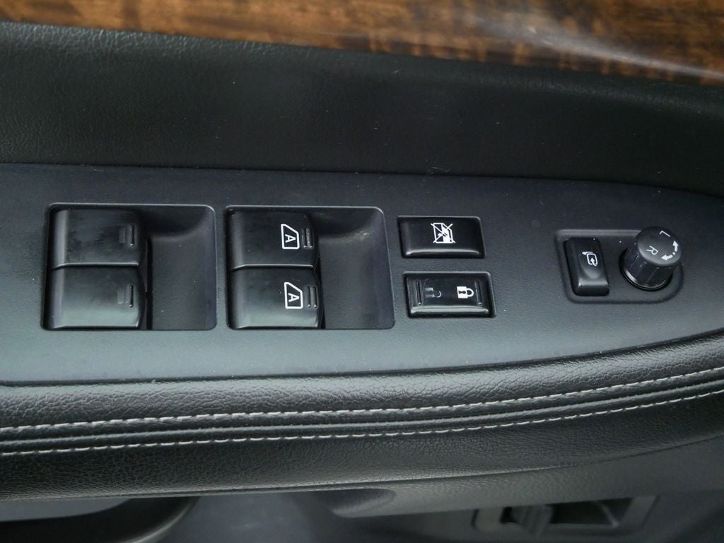 2012 Nissan Armada Platinum