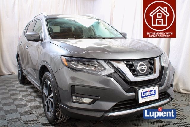 Used 2017 Nissan Rogue SL with VIN 5N1AT2MV4HC738113 for sale in Brooklyn Park, Minnesota