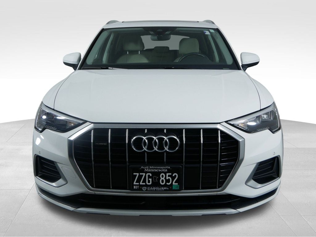2022 Audi Q3 Premium quattro
