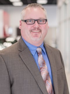 Lupient Kia in Brooklyn Park MN